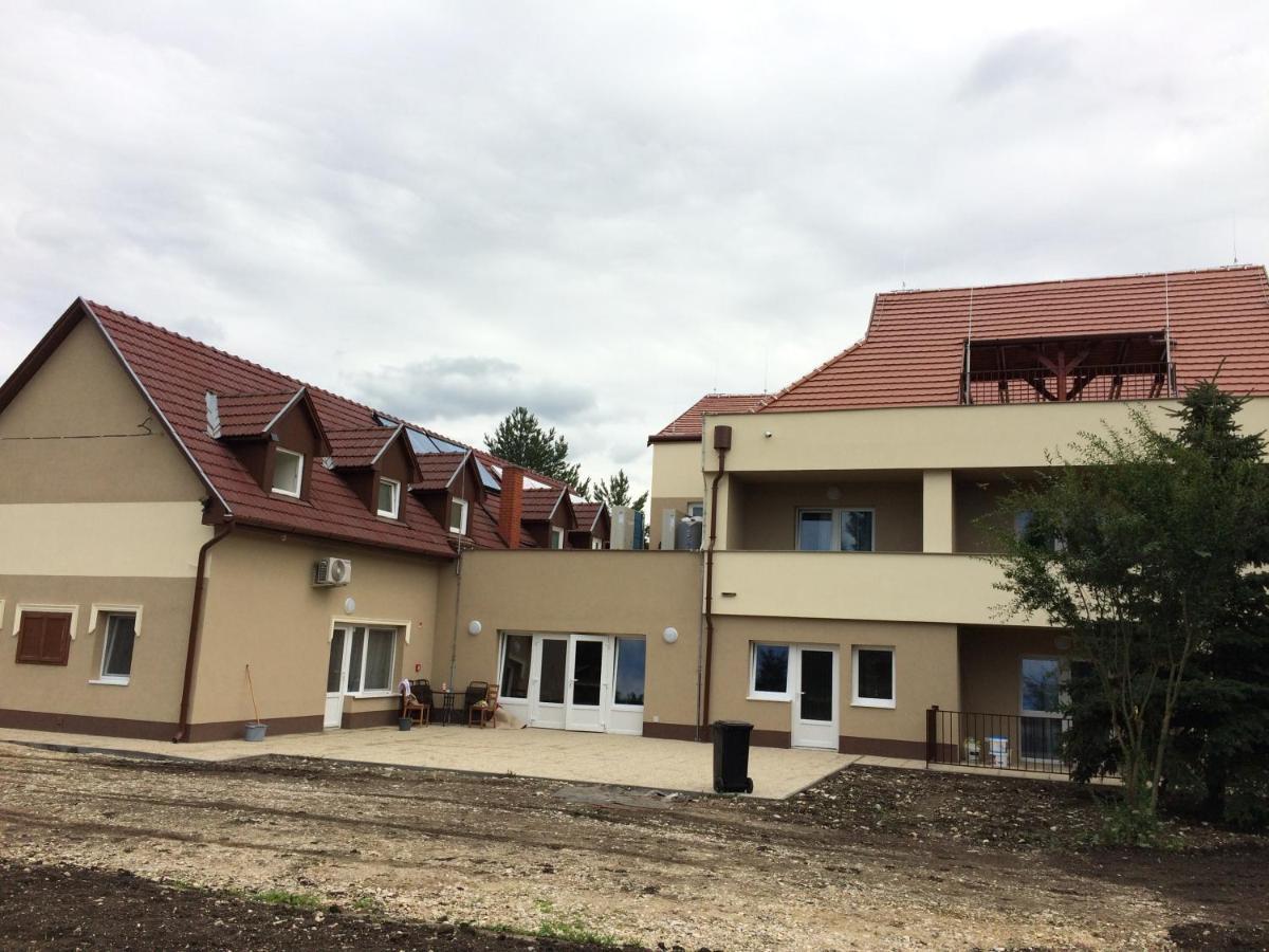 Harmonia Panzio Apartment Bogacs Exterior photo