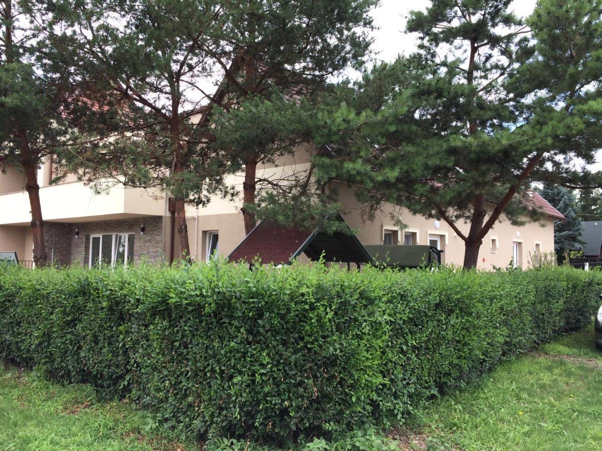 Harmonia Panzio Apartment Bogacs Exterior photo